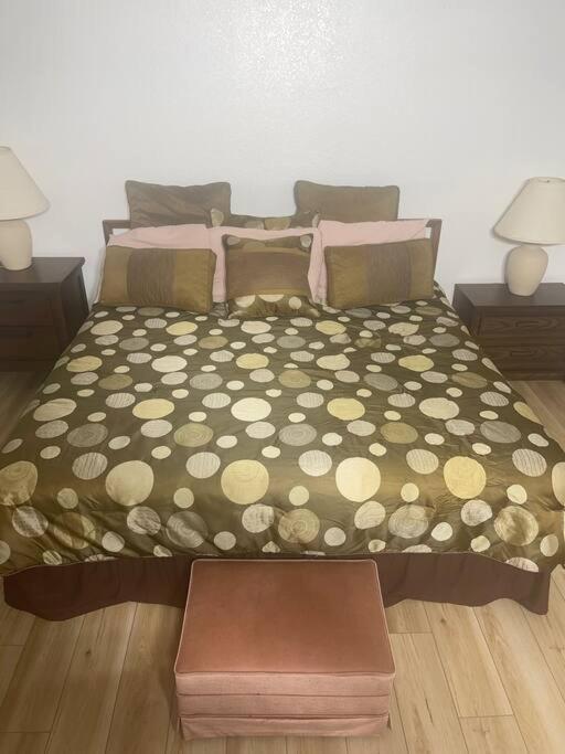 4 Bedroom Home-Casino-State Farm Stadium Only 2 Miles เกล็นเดล ภายนอก รูปภาพ