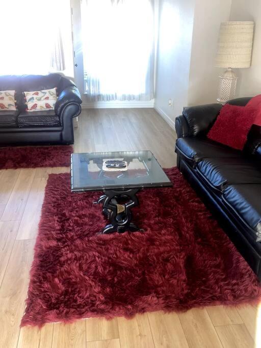 4 Bedroom Home-Casino-State Farm Stadium Only 2 Miles เกล็นเดล ภายนอก รูปภาพ
